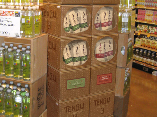 Tengu Noodle Display Packaging